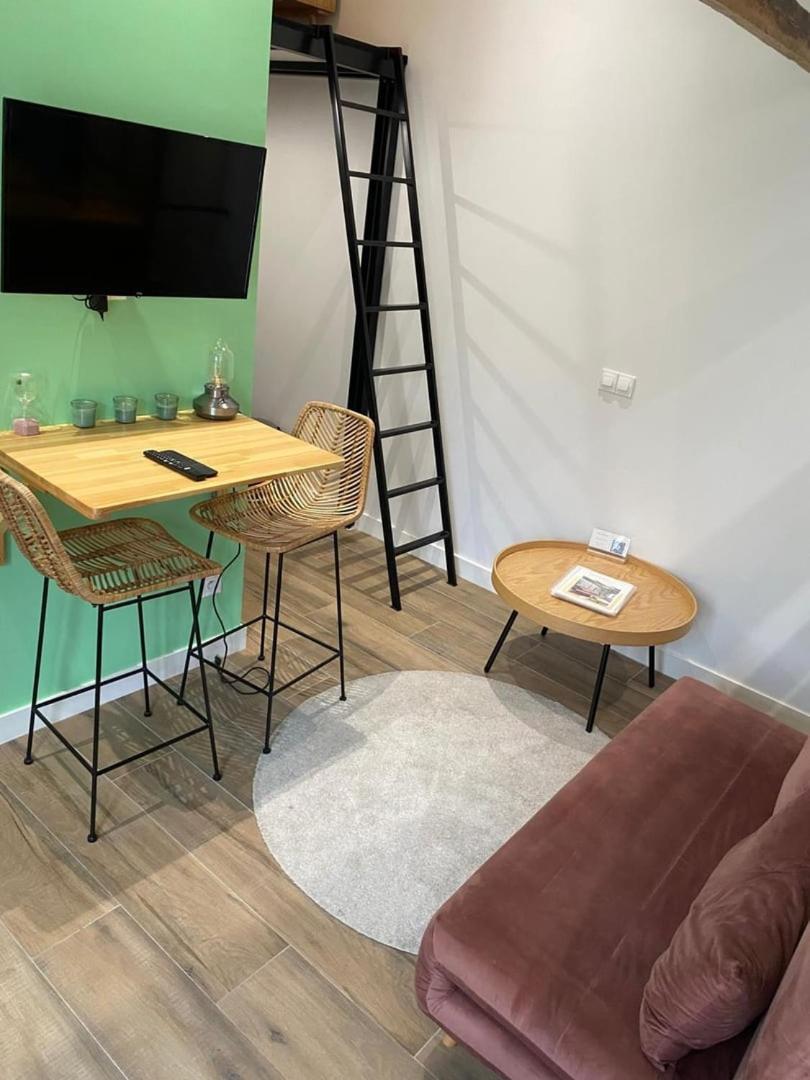 The "Peppermint" - Moderne & Elegant - Marais Apartment ปารีส ภายนอก รูปภาพ